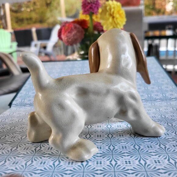 Vintage Bassett Hound Dog Figurine Porcelain England - Picture 4 of 16